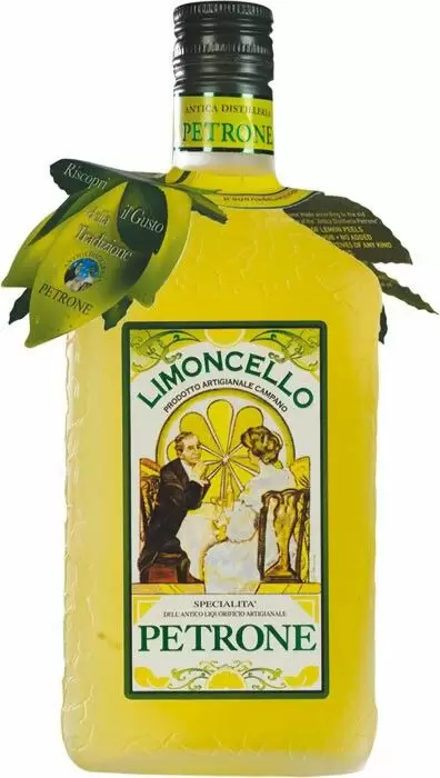 Ликер фруктовый Antica Distilleria Petrone Limoncello Dessert 0.7 л