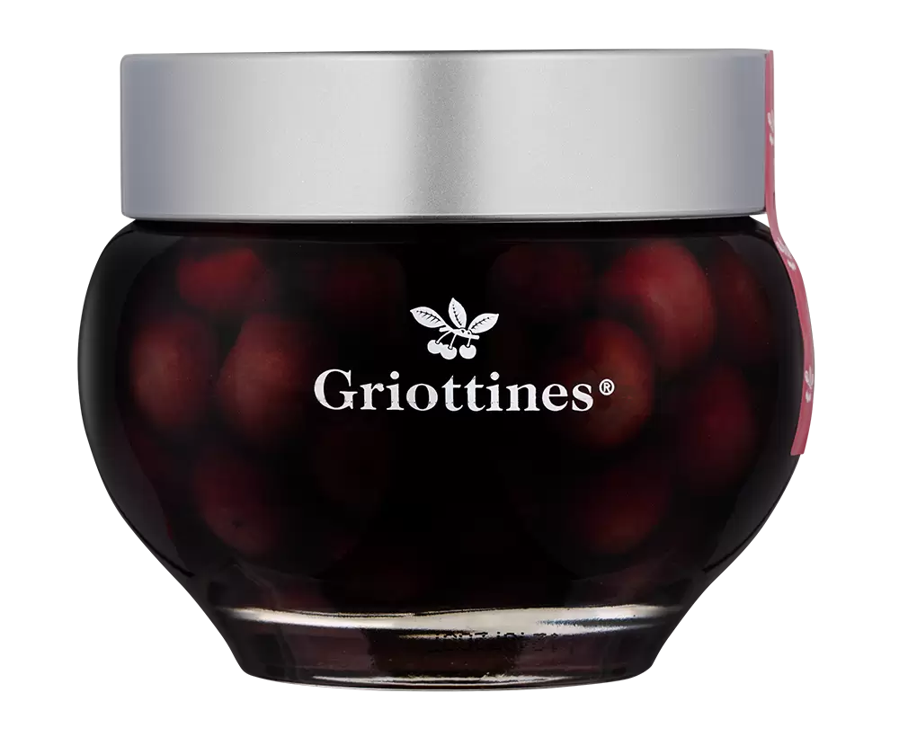 Ликер Griottines 0.35 л в подарочной упаковке