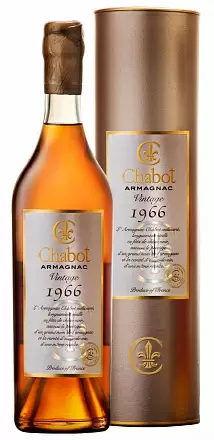Арманьяк Chabot 1966 г. 0.7 л Gift Box