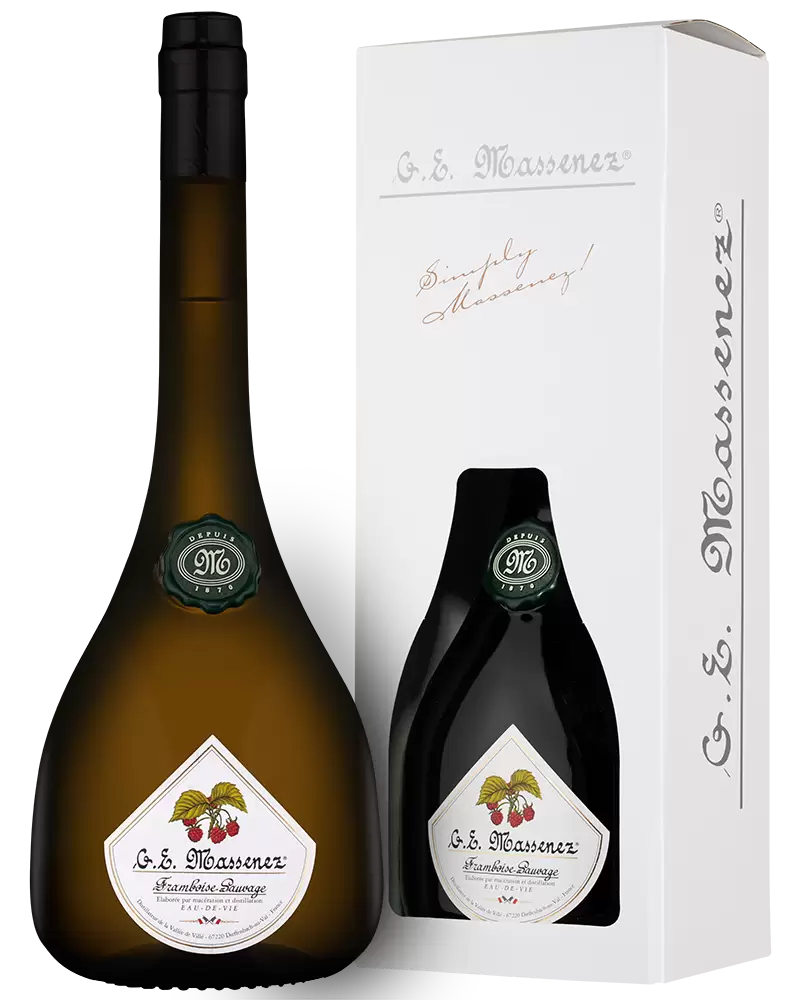 Бренди G E Massenez Eau-de-Vie Framboise Sauvage 0.7 л в подарочной упаковке