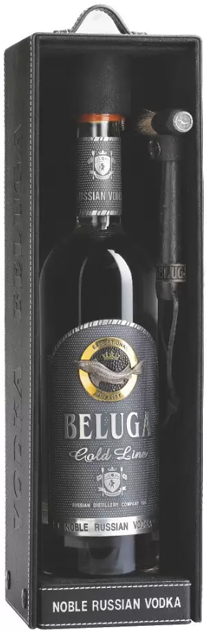 Водка Белуга Золотая Линия 0.75 л Gift Box