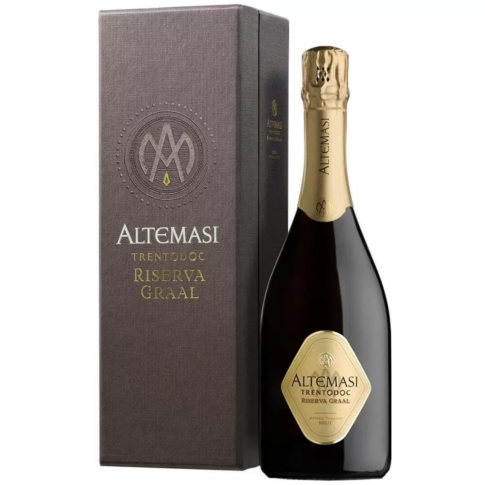 Игристое вино Altemasi Riserva Graal Brut 0.75 л Gift Box
