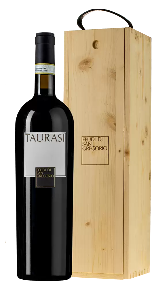 Вино Taurasi 2015 г. 1.5 л Gift Box