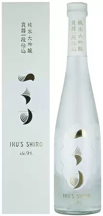 Саке Iku's Shiro 0.5 л Gift Box