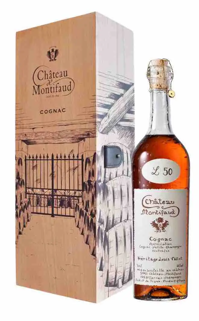 Коньяк Petite Champagne AOC Chateau de Montifaud Heritage Louis Vallet 50 Years Old 0.7 л Gift Box