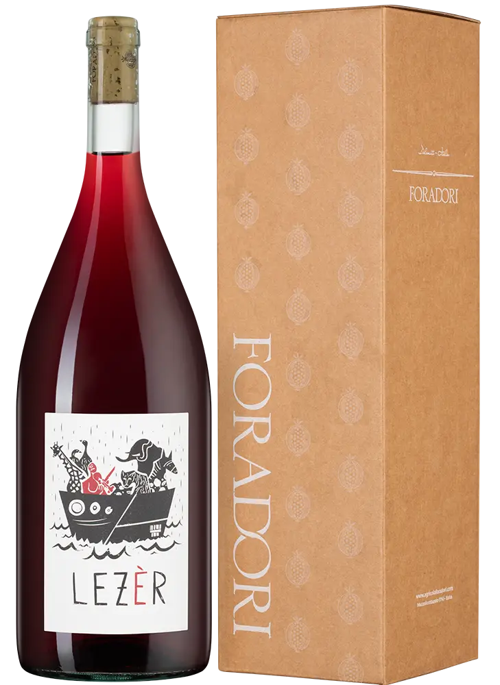 Вино Lezer 1.5 л в подарочной упаковке