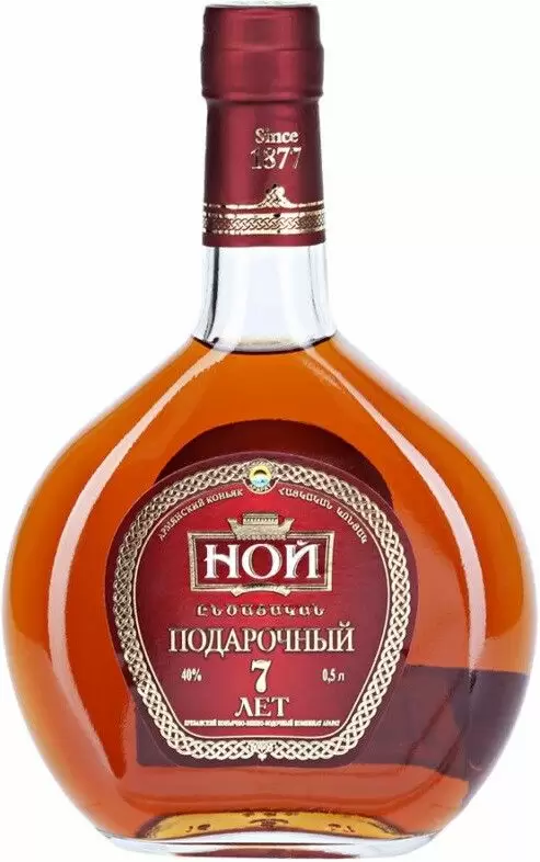 Коньяк Ной Подарочный 7 Лет 0.5 л