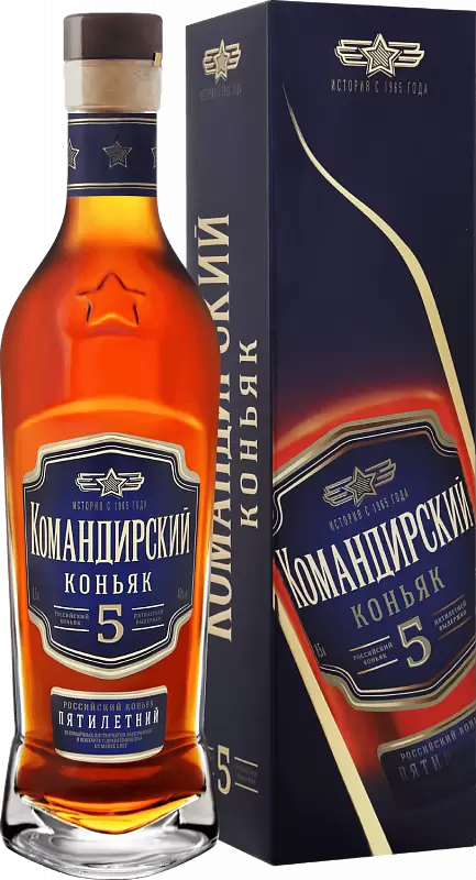 Коньяк Командирский 5 Лет 0.5 л Gift Box