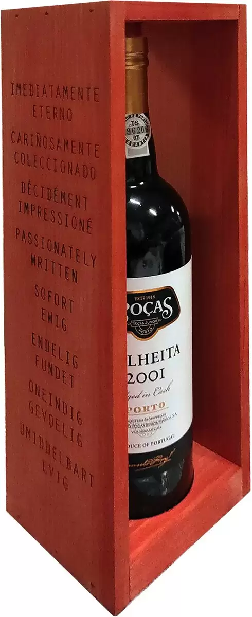 Портвейн Pocas Vintage Porto 2001 0.75 л Gift Box