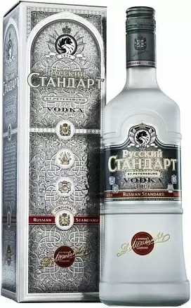 Водка Русский Стандарт Оригинальная 0.7 л Gift Box