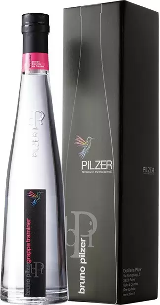 Граппа Pilzer Grappa di Traminer Bruno 0.5 л Gift Box