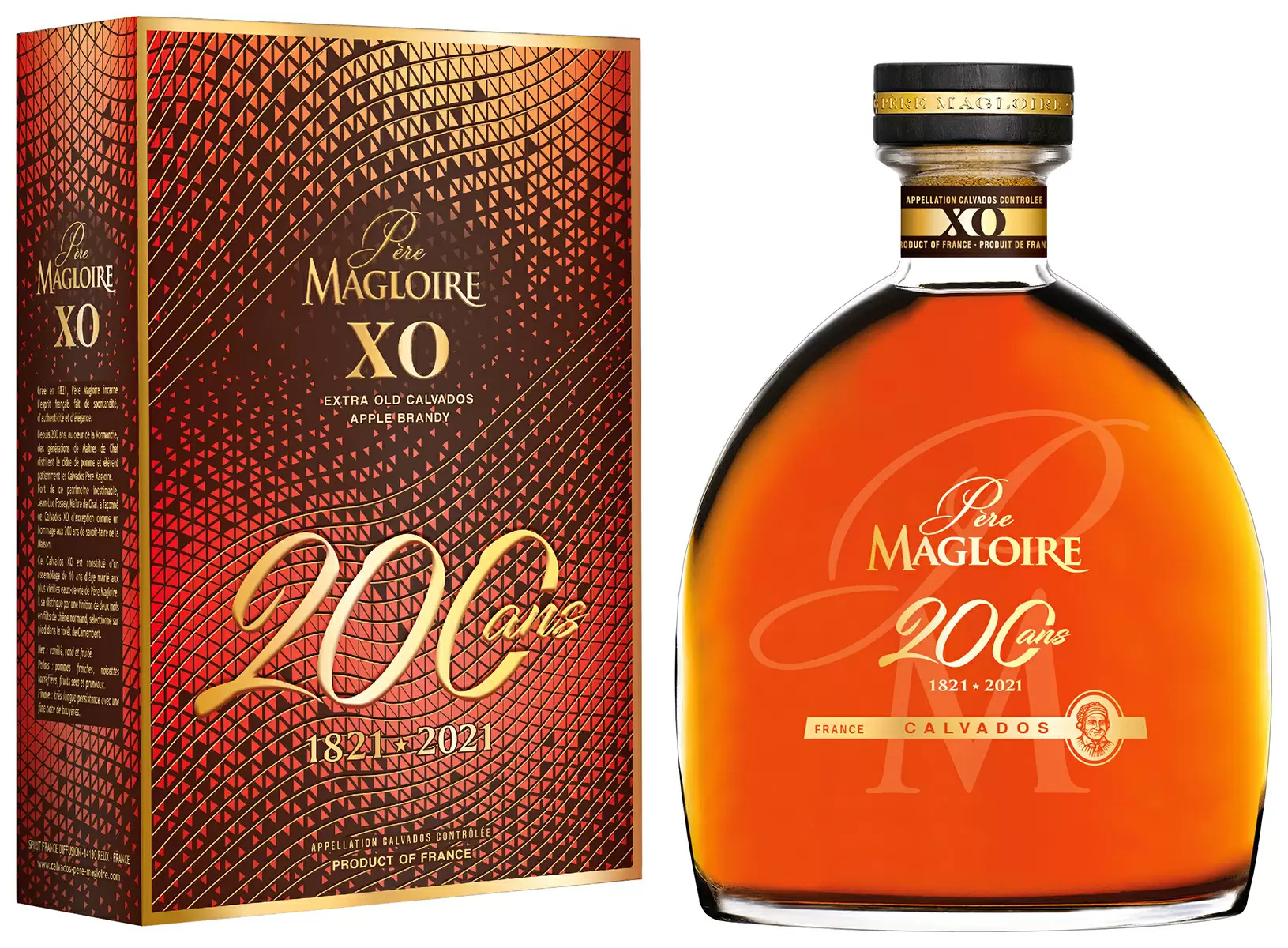 Кальвадос Pere Magloire XO 200 ans 0.7 л Gift Box