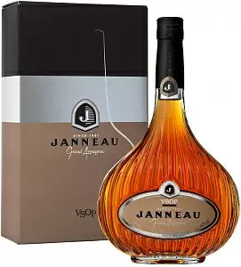 Арманьяк Janneau VSOP 0.7 л Gift Box