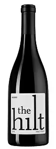Вино Pinot Noir Estate The Hilt 2017 г. 0.75 л