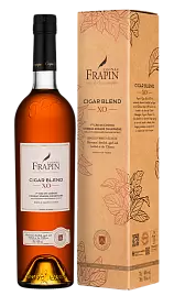Коньяк Frapin Cigar Blend Vieille Grande Champagne er Grand Cru du Cognac 0.7 л в подарочной упаковке