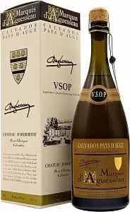Кальвадос Marquis d'Aguesseau VSOP 0.7 л в подарочной упаковке