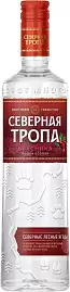 Водка Северная Тропа Брусника 0.5 л