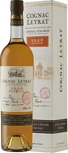Коньяк Leyrat VSOP 0.7 л в подарочной упаковке