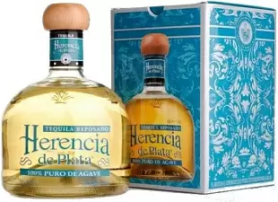 Текила Herencia De Plata Reposado 0.7 л Gift Box