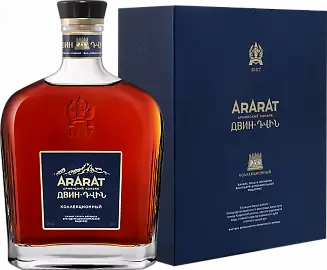 Коньяк Арарат Двин Коллекционный 0.7 л Gift Box