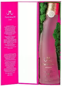 Водка Mamont Simach 0.7 л Gift Box