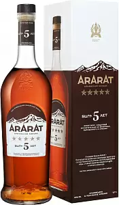 Коньяк Арарат 5 звезд 0.7 л Gift Box