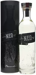 Ром Facundo Neo 0.7 л Gift Box