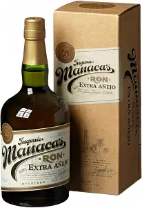 Ром Sanchez Romate Ingenio Manacas Extra Anejo 0.7 л Gift Box