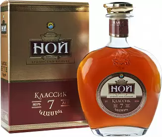 Коньяк Ной Классик 7 Лет 0.5 л Gift Box
