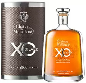 Коньяк Petite Champagne AOC Chateau de Montifaud XO Silver Attitude 0.7 л Gift Box Set 1 Decanter