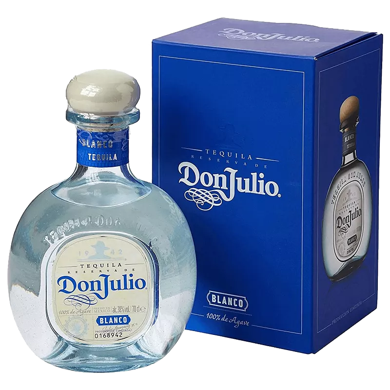 Текила Don Julio Blanco 0.7 л в подарочной упаковке