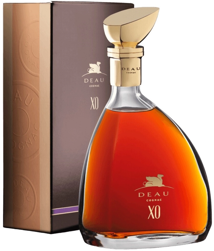 Коньяк Deau XO 1 л в подарочной упаковке