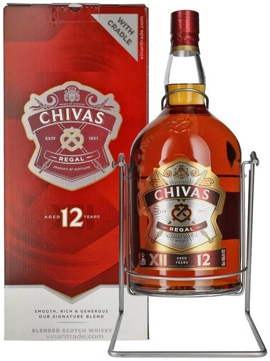 Виски Chivas Regal 12 Years Old on the swing 4.5 л Gift Box