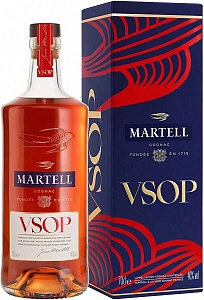 Коньяк Martell VSOP Aged in Red Barrels 0.7 л Gift Box