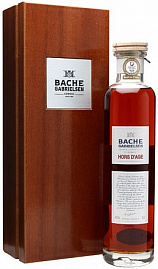 Коньяк Bache-Gabrielsen Hors d'Age Grande Champagne 0.7 л Gift Box