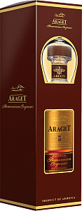 Коньяк Araget 5 Years Old Glass 0.5 л в подарочной упаковке