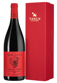 Вино Tascante Ghiaia Nera Tasca d'Almerita 0.75 л в подарочной упаковке