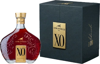 Коньяк Askaneli XO 0.7 л в подарочной упаковке