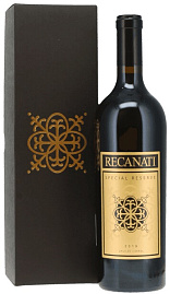 Вино Recanati Special Reserve 0.75 л в подарочной упаковке