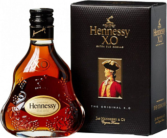 Коньяк Hennessy XO 0.05 л Gift Box