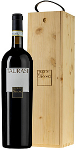 Красное Сухое Вино Taurasi Feudi di San Gregorio 2019 г. 0.75 л Gift Box