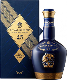 Виски Chivas Royal Salute 25 Years Old The Treasured Blend 0.7 л в подарочной упаковке