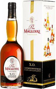 Кальвадос Pere Magloire XO Pays d'Auge AOC 0.7 л Gift Box
