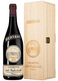 Вино Amarone della Valpolicella Classico Bertani 2004 г. 0.75 л Gift Box