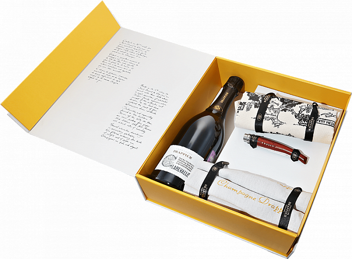 Игристое вино Drappier Clarevallis Champagne AOC Organic 0.75 л Gift Box Set Knife + Napkin + Bag