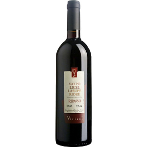 Красное Сухое Вино Viviani Valpolicella Classico Superiore 2018 г. 0.75 л