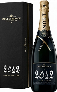 Белое Экстра брют Шампанское Moet & Chandon Grand Vintage 2012 г. 0.75 л Gift Box