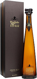 Текила Don Julio 1942 0.7 л в подарочной упаковке