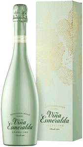 Белое Брют Игристое вино Torres Vina Esmeralda Sparkling Brut 0.75 л Gift Box