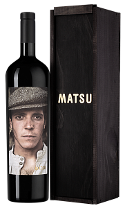 Красное Сухое Вино Matsu El Picaro 1.5 л в подарочной упаковке дерево